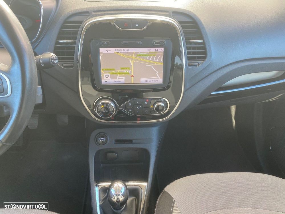 Renault Captur 0.9 TCE Sport - 17