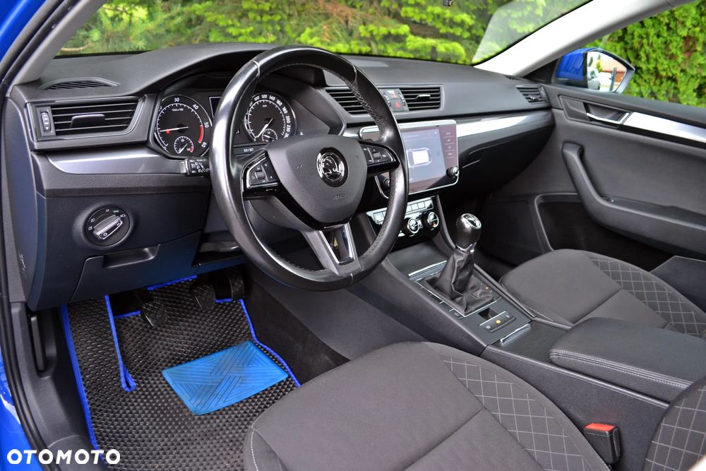 Skoda Superb - 16