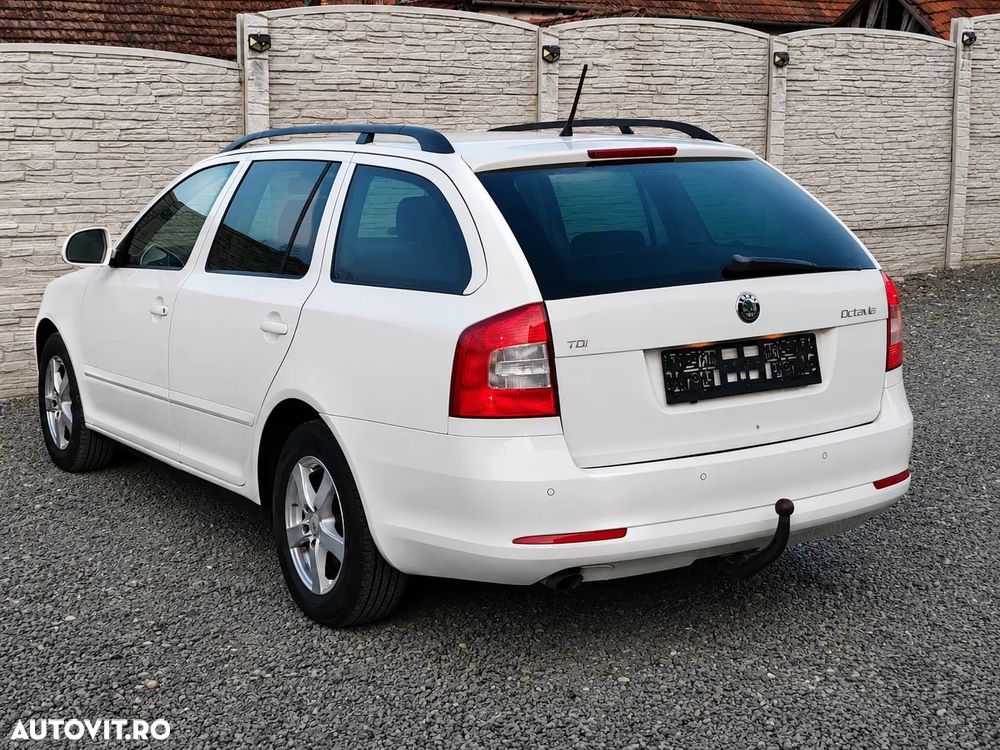 Skoda Octavia - 3