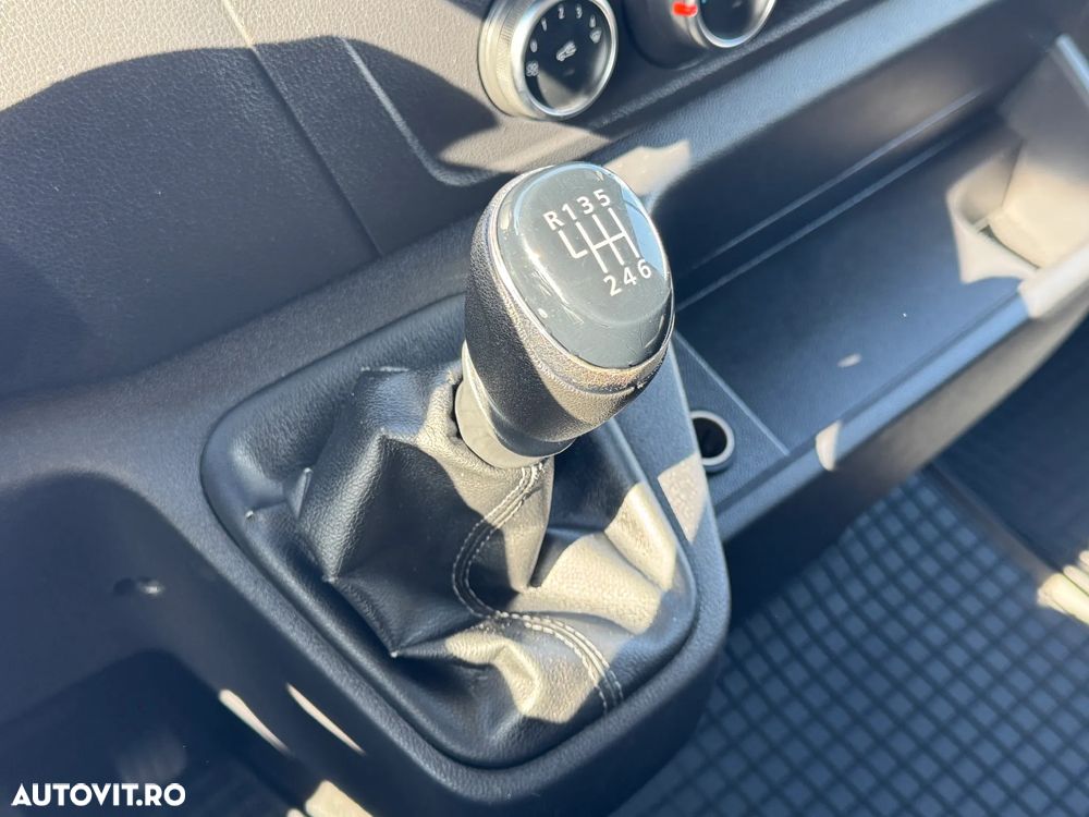 Renault Master L1H1 - 11