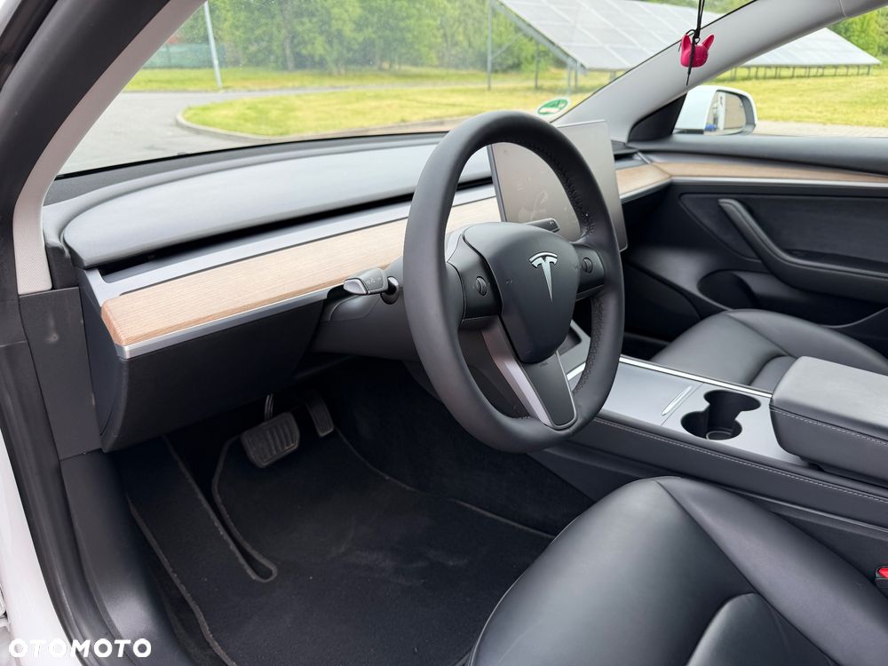 Tesla Model 3 Langstreckenbatterie Allradantrieb Dual Motor - 19