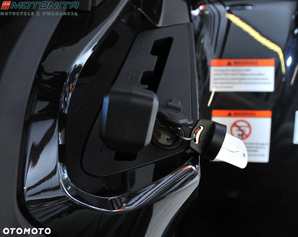 QJMOTOR SFA 1000 - 9
