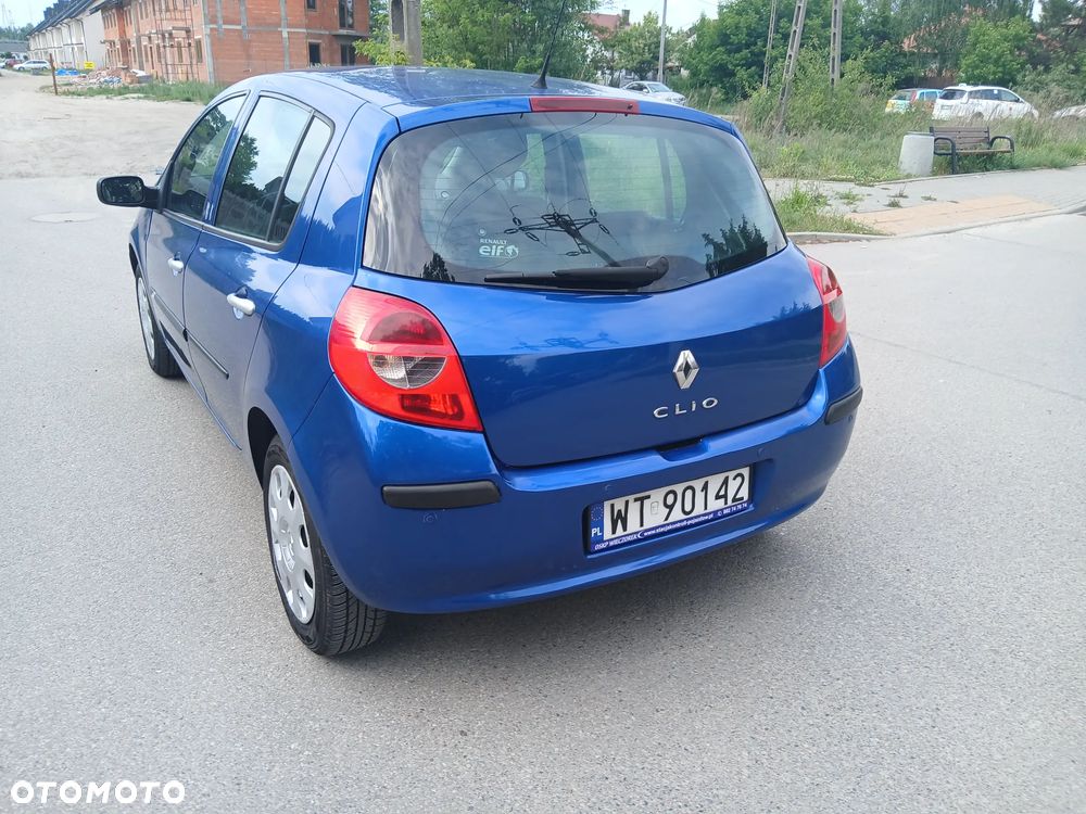 Renault Clio - 5