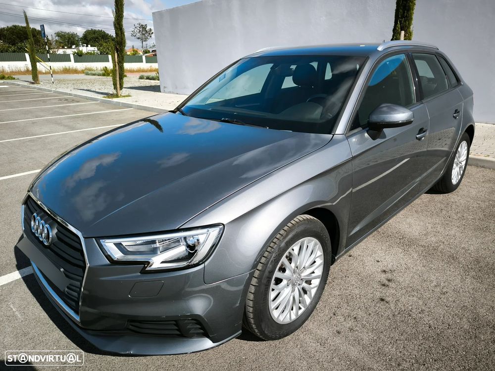 Audi A3 Sportback 1.6 TDI - 3