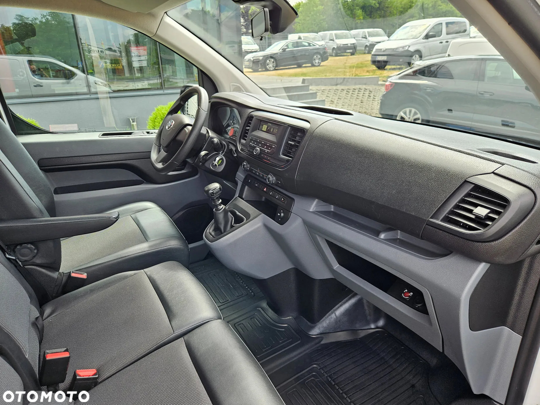 Toyota PROACE M 2.0 122KM - 7