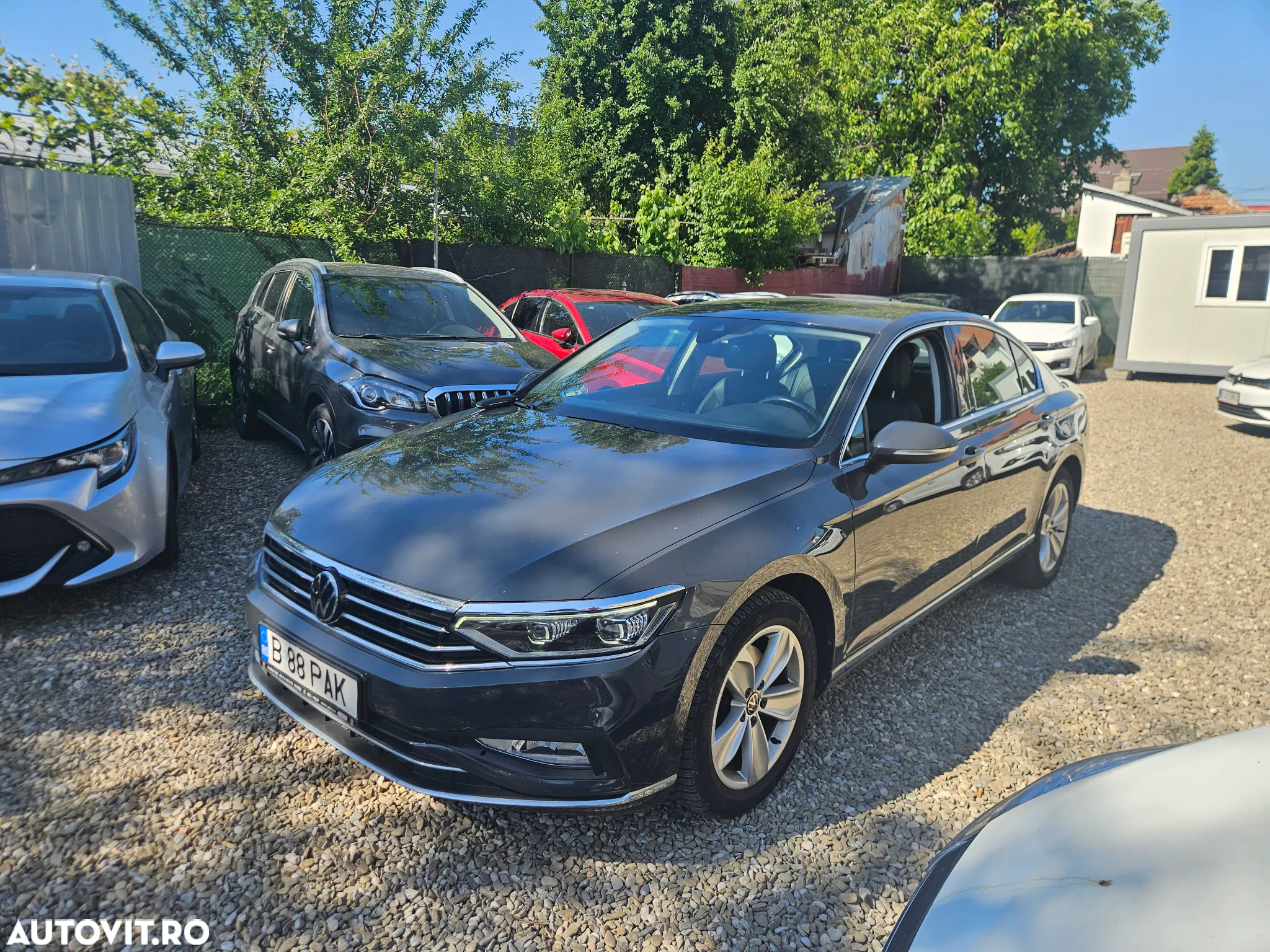 Volkswagen Passat 2.0 TDI Highline - 13