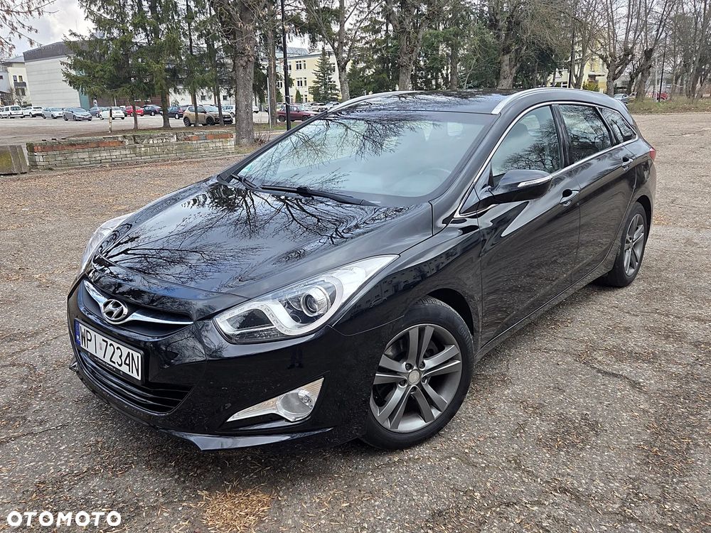 Hyundai i40 i40cw 1.6 Fifa World Cup Edition - 1