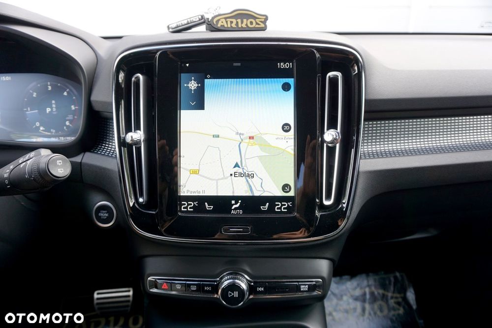 Volvo XC 40 D3 R-Design - 29