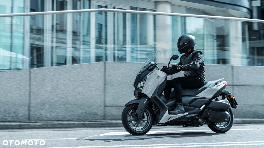 Yamaha X-max - 8
