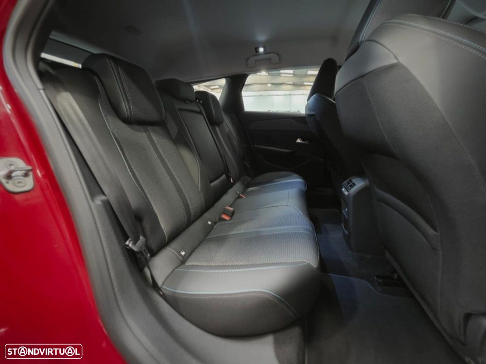 Peugeot 308 SW 1.2 PureTech Allure Pack EAT8 - 17