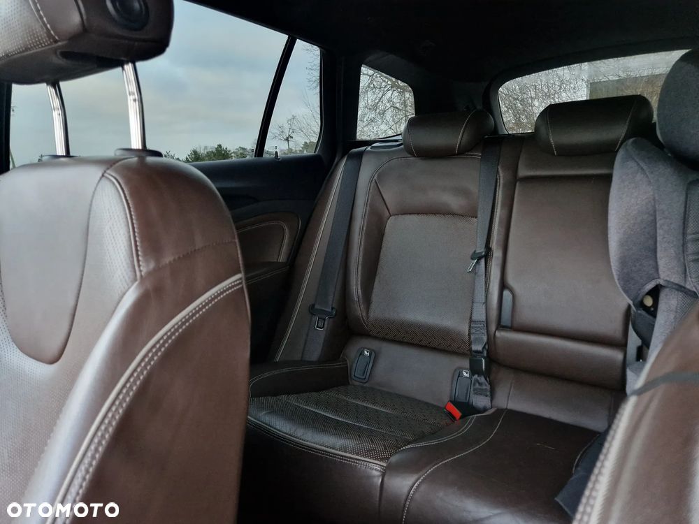 Opel Insignia Sport2.0 Direct InjTurbo 4x4 Exclusive - 15