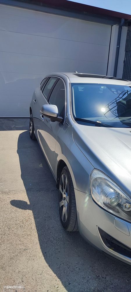 Volvo V60 - 8