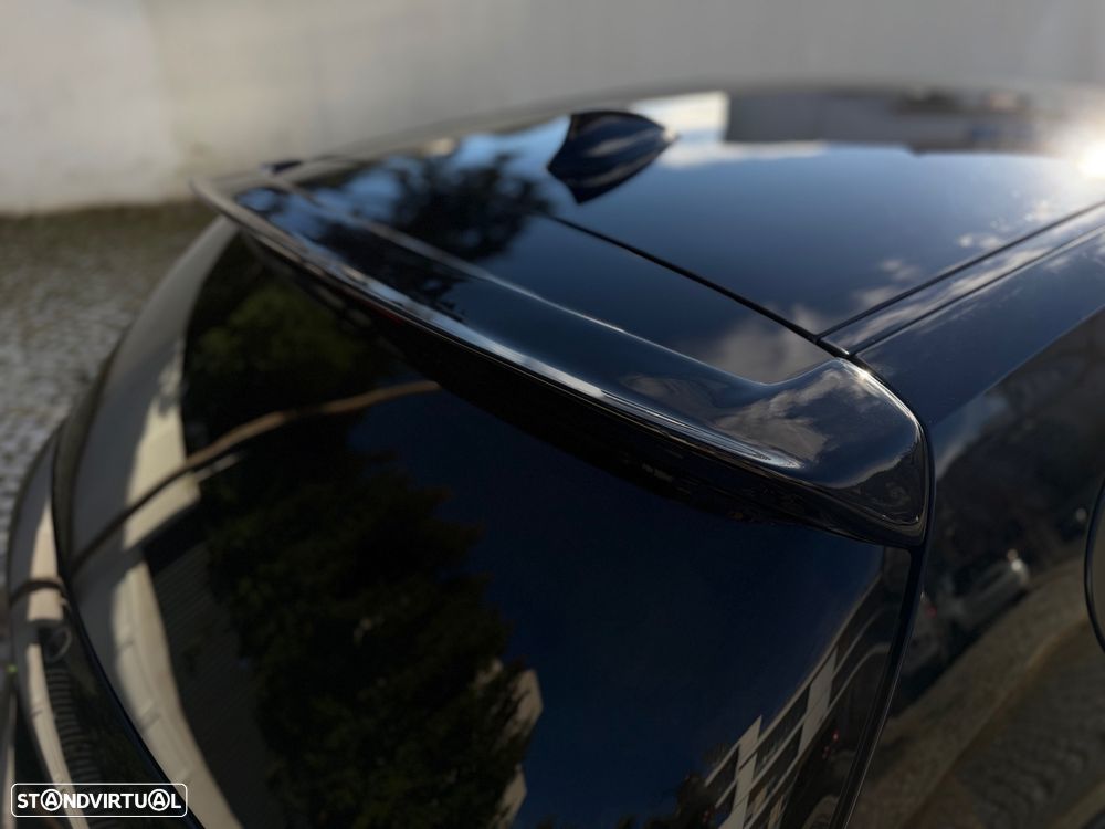 BMW 116 i Pack M - 13