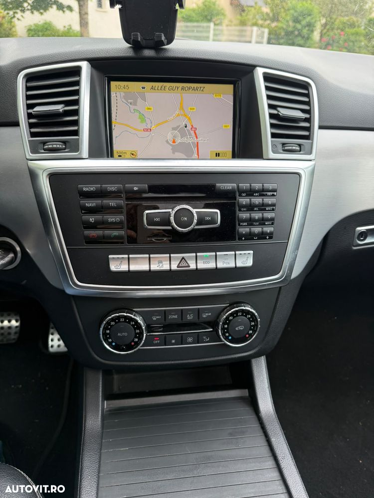 Mercedes-Benz ML - 8