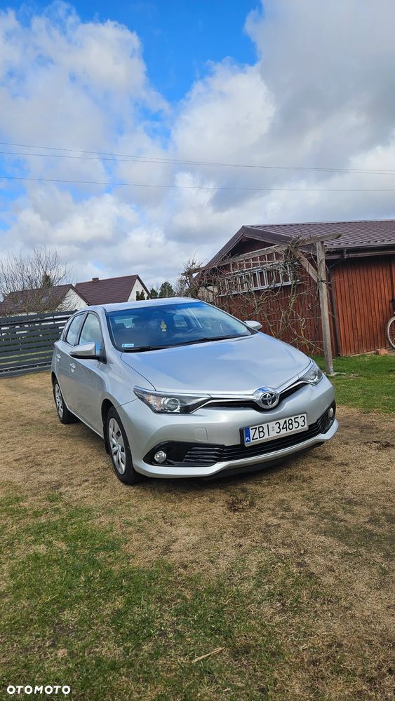Toyota Auris 1.6 Comfort - 3
