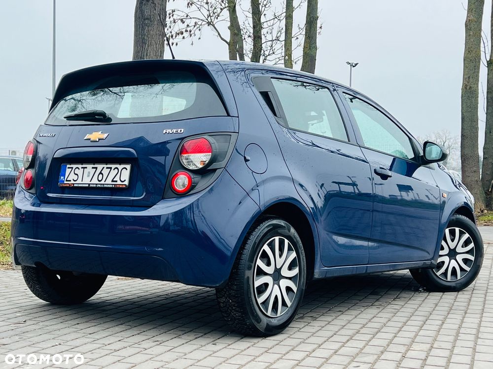 Chevrolet Aveo 1.2 LS - 4