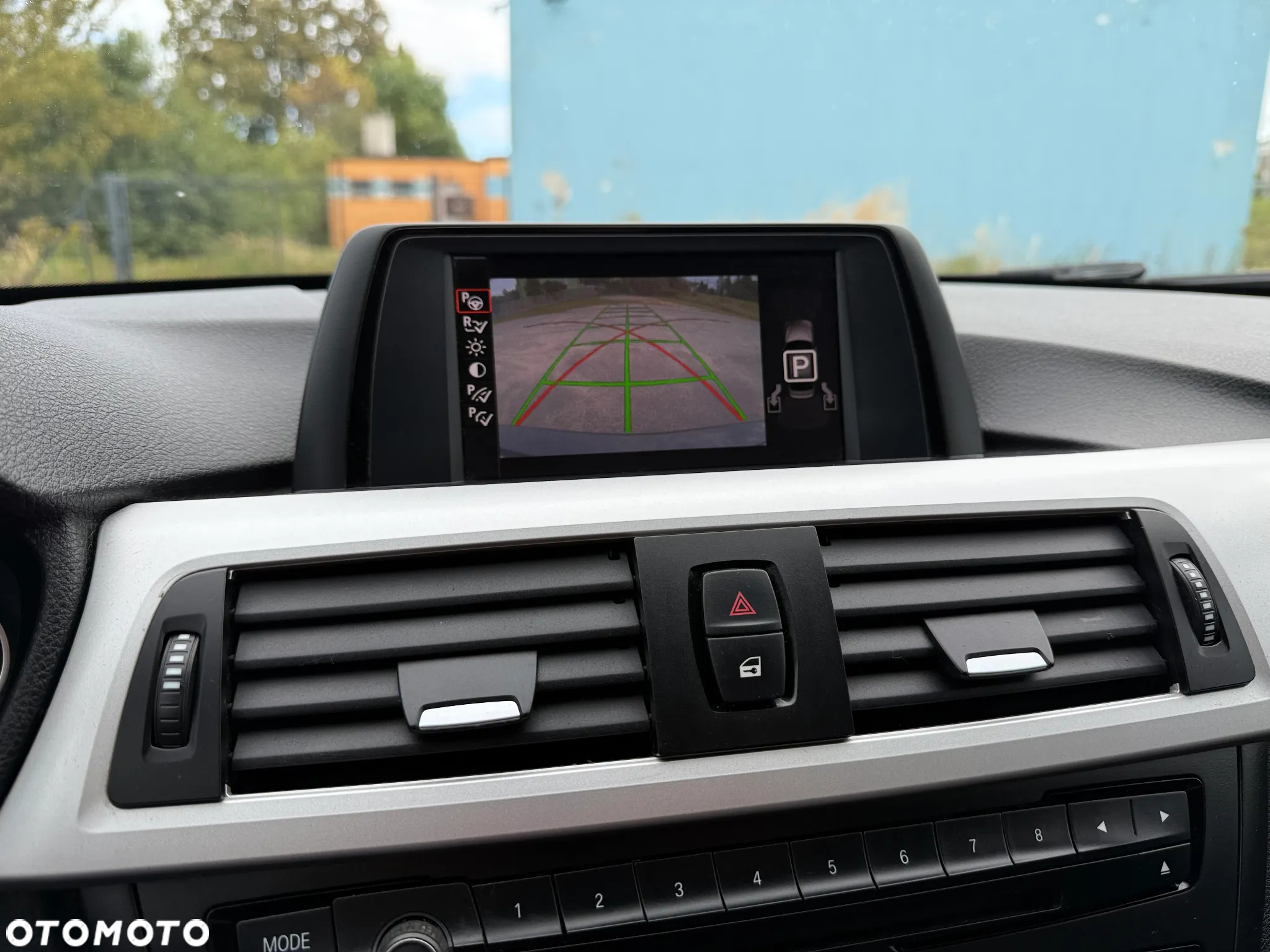 BMW Seria 3 316i - 11