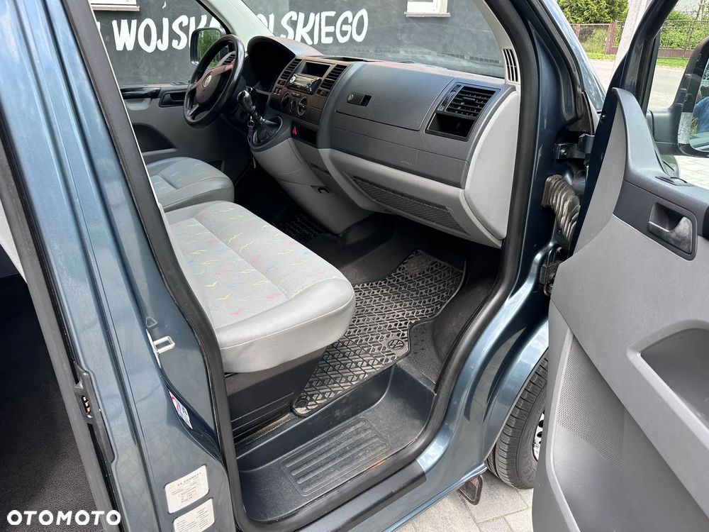 Volkswagen Transporter Multivan Comfortline - 23