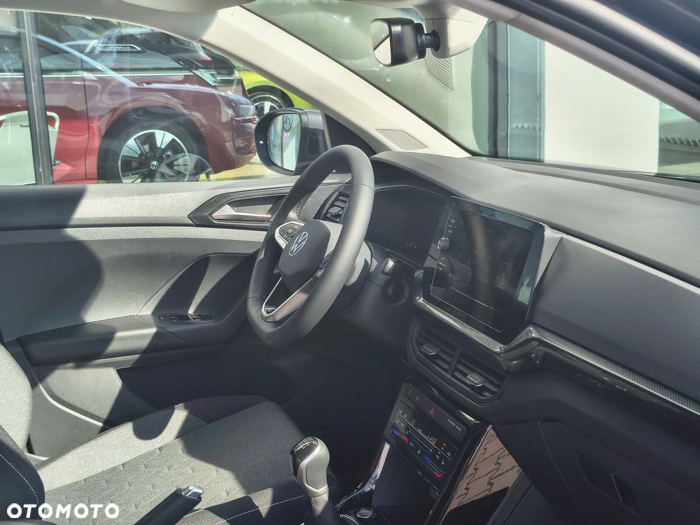 Volkswagen T-Cross - 21