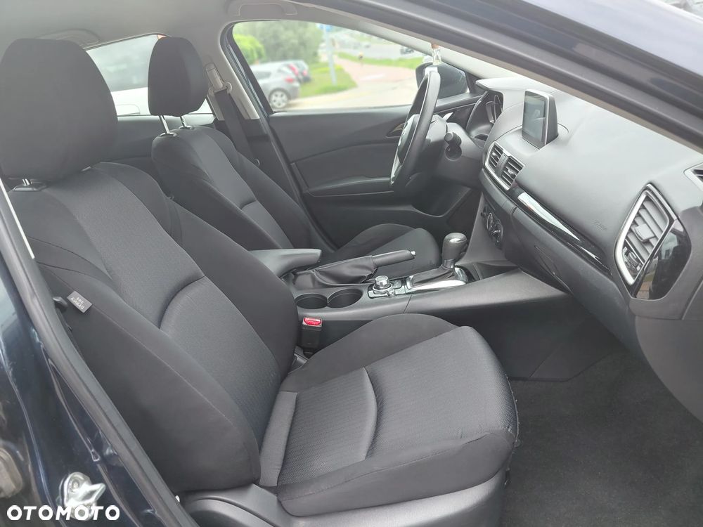 Mazda 3 - 16