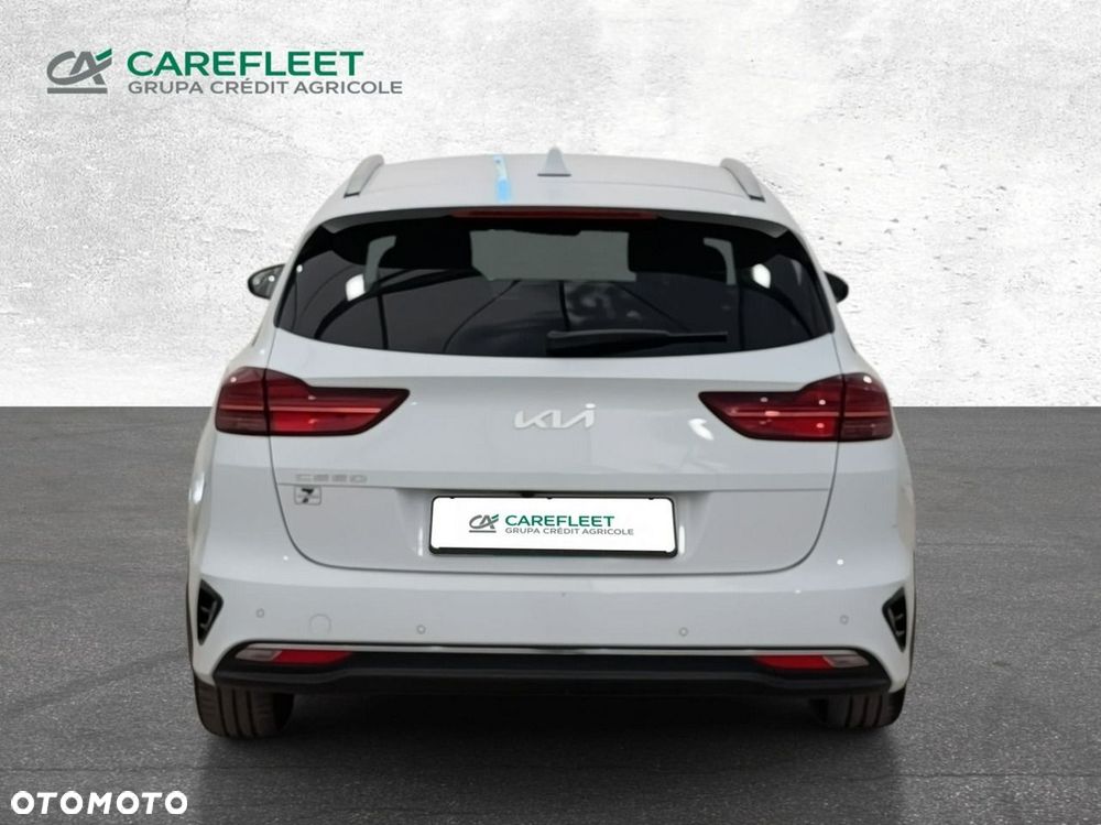 Kia Ceed - 6
