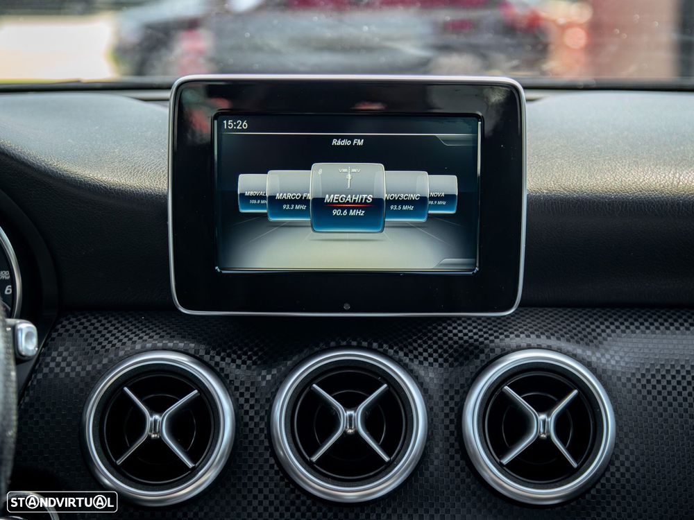 Mercedes-Benz A 160 d AMG Line Aut. - 23