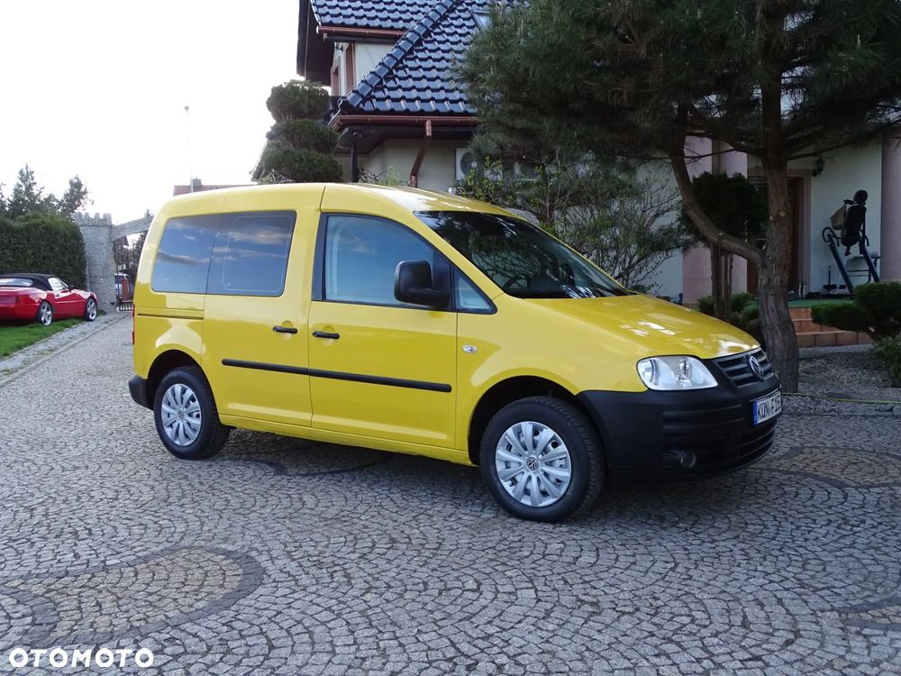 Volkswagen Caddy Life - 24