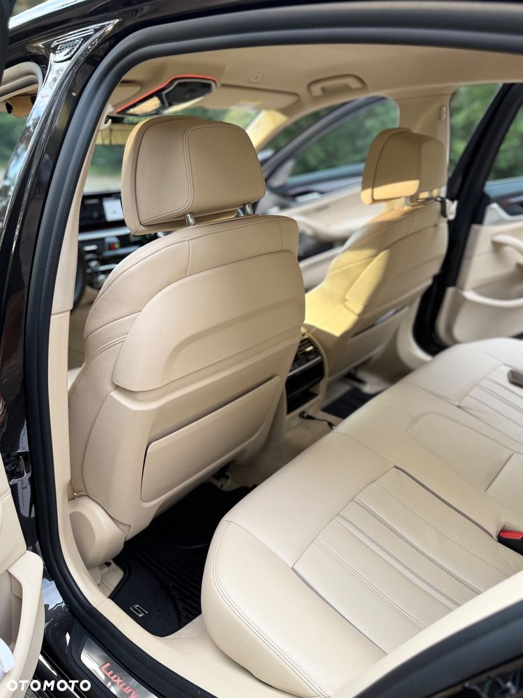 BMW Seria 5 520d xDrive Luxury Line - 20