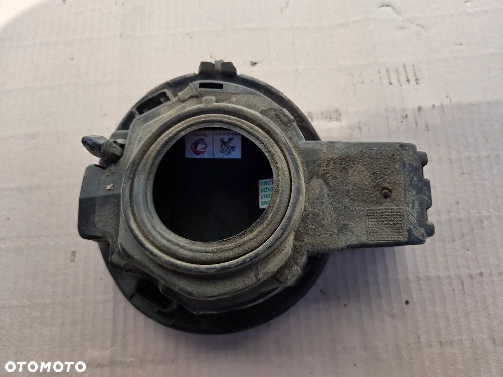 Klapka wlewu paliwa Peugeot Expert 308 T9 KCAC 1.6 tHp - 3