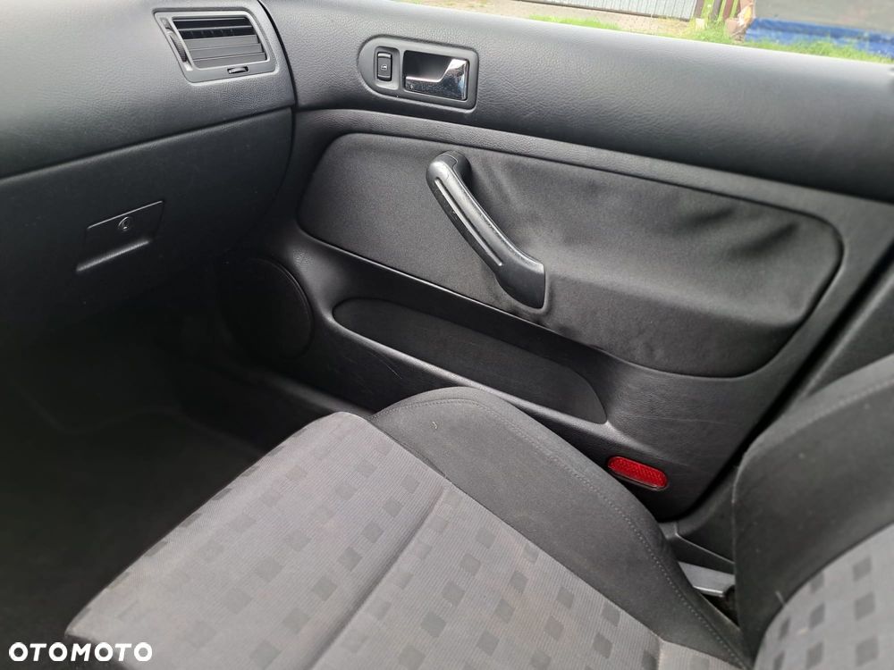 Volkswagen Golf Variant 1.9 TDI - 7