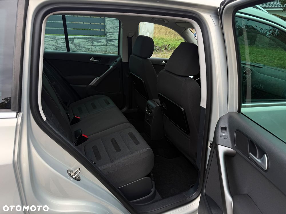 Volkswagen Tiguan - 8