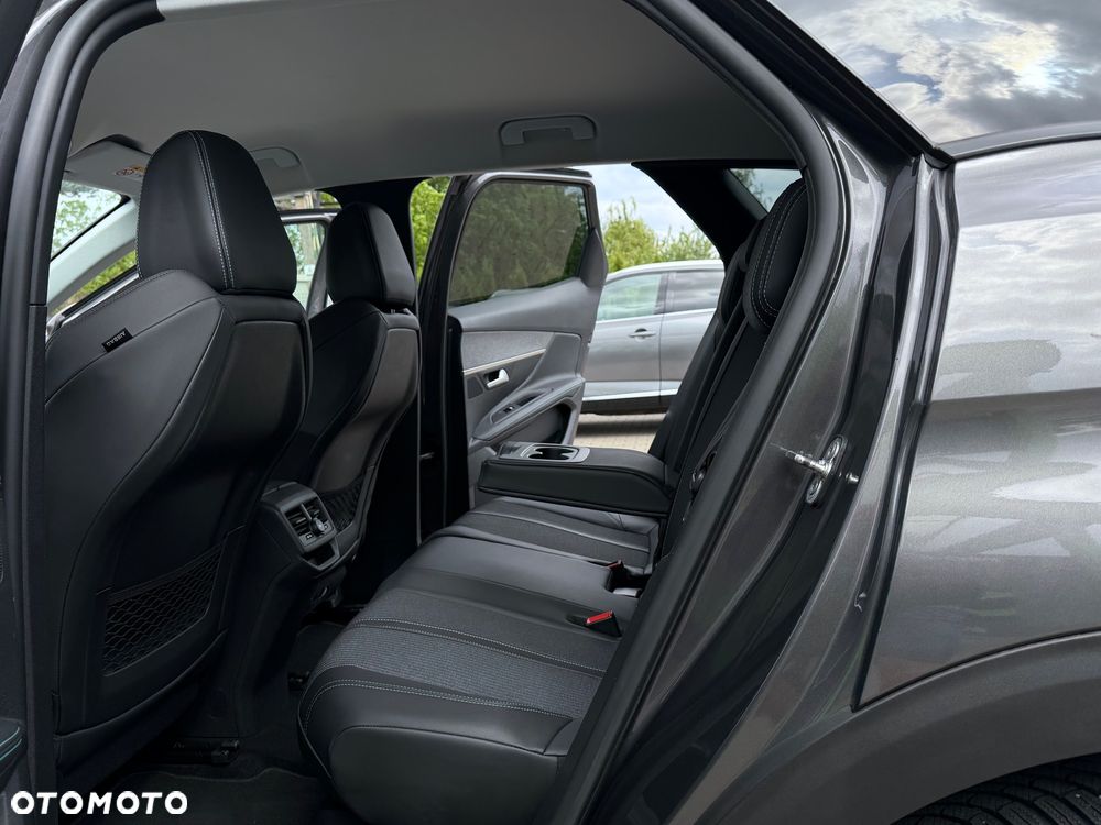 Peugeot 3008 BlueHDi 130 Stop & Start EAT8 Allure - 32