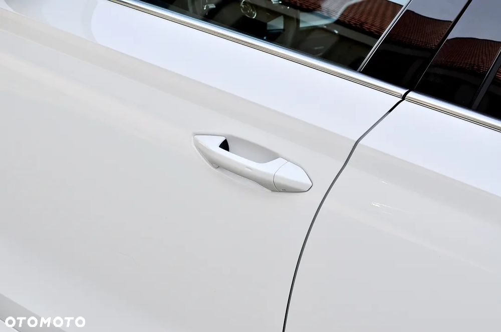 Skoda Octavia 2.0 TDI DSG Style - 21