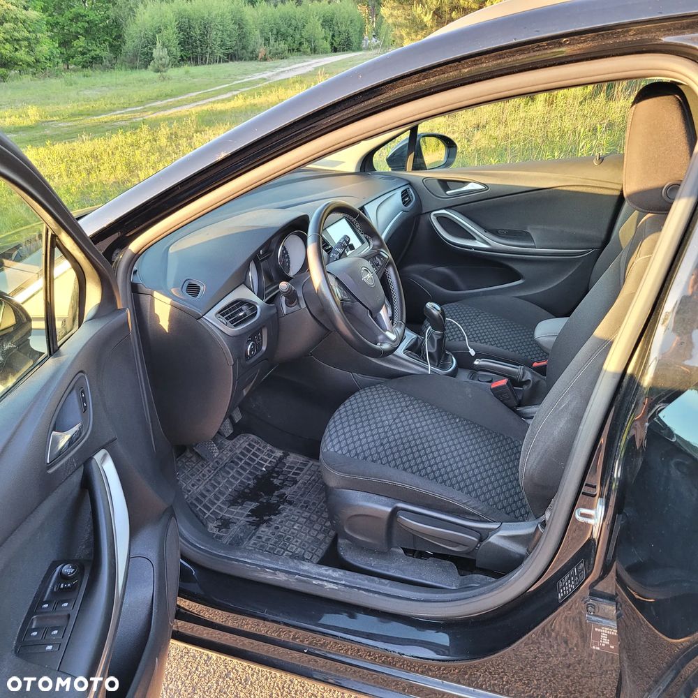 Opel Astra 1.4 T Enjoy - 8