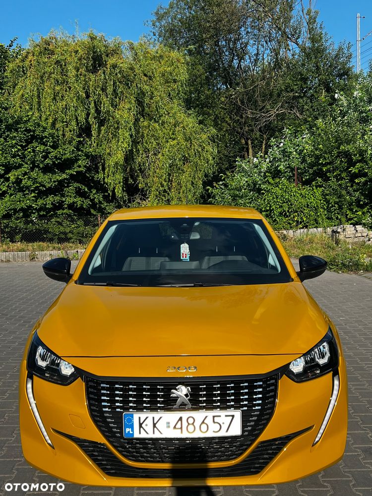 Peugeot 208 PureTech 100 EAT8 Allure Pack - 2
