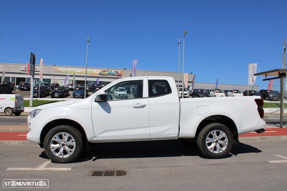 Isuzu D-Max - 4
