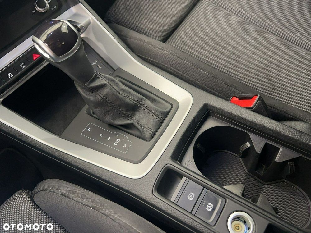 Audi Q3 35 TFSI mHEV S tronic - 18