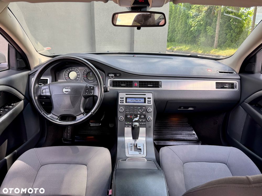 Volvo S80 2.5T Momentum - 10