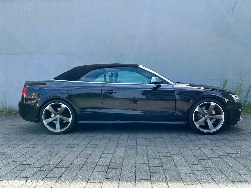 Audi RS5 Cabrio - 9