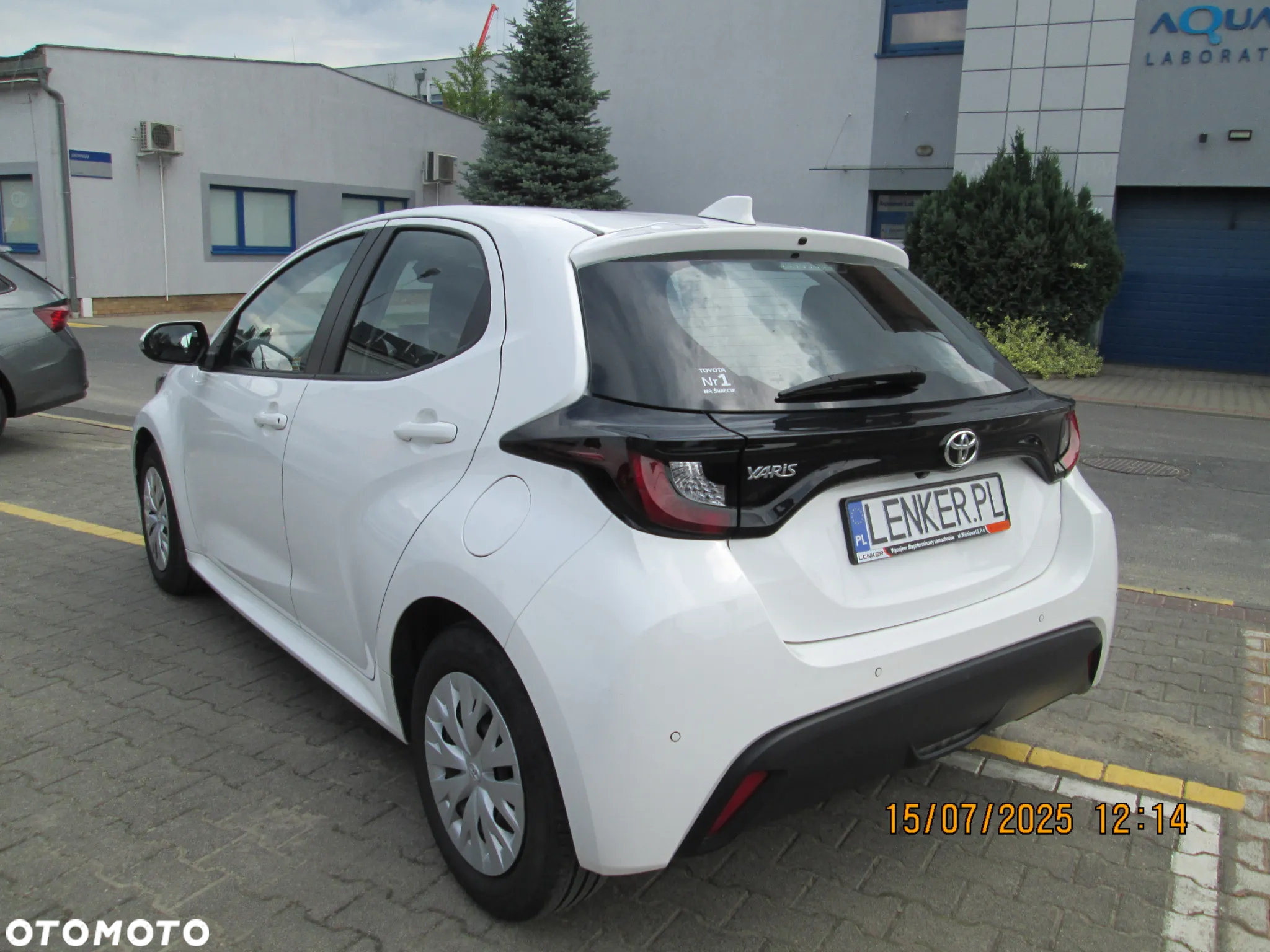 Toyota Yaris 1.5 Comfort - 6