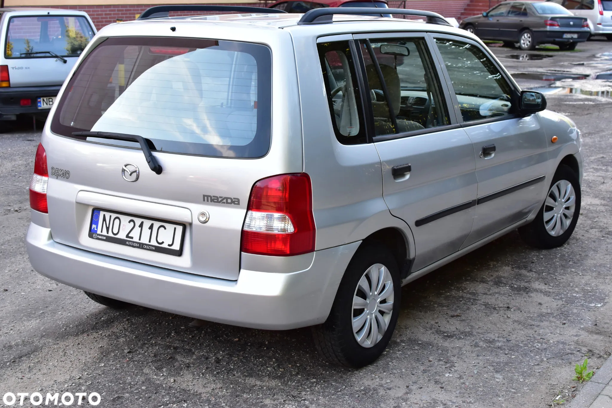 Mazda Demio - 6