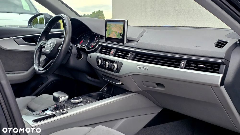 Audi A4 Limousine 2.0 TFSI quattro S tronic sport - 30