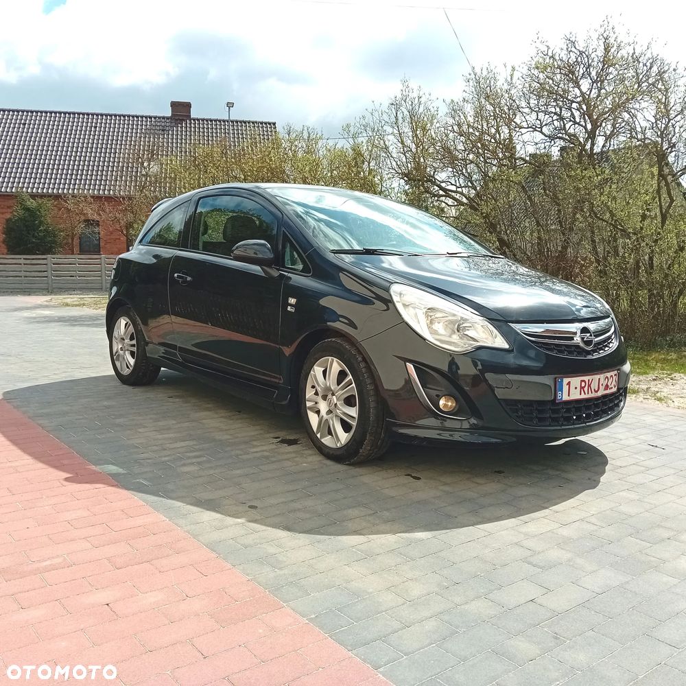 Opel Corsa - 12