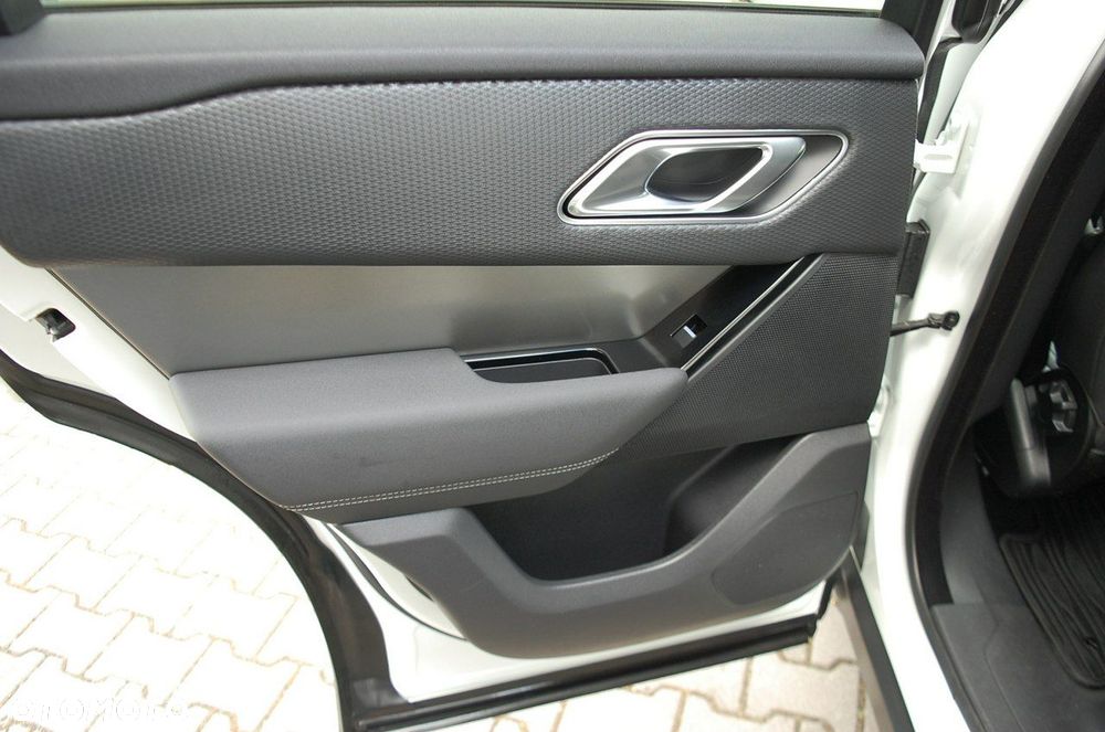 Land Rover Range Rover Velar - 34
