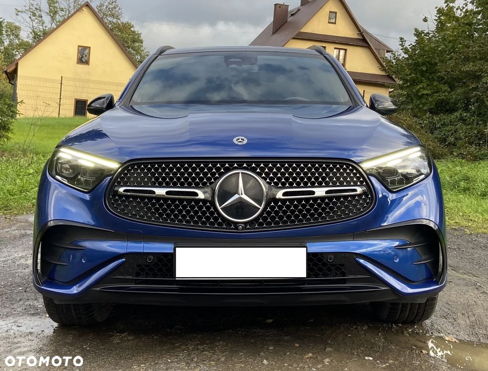 Mercedes-Benz GLC 220 d 4Matic 9G-TRONIC AMG Line Advanced - 10
