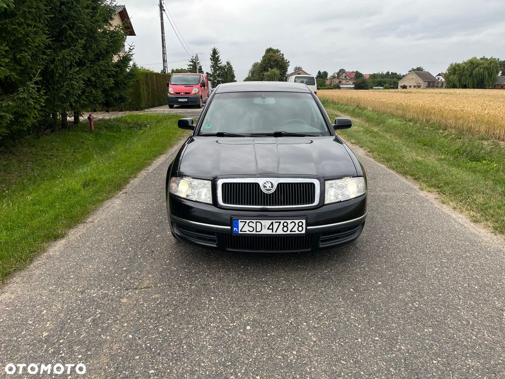 Skoda Superb - 2