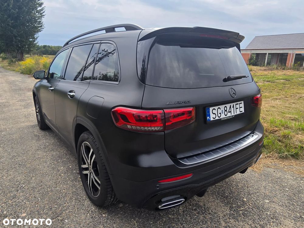Mercedes-Benz GLB 250 8G-DCT AMG Line - 8
