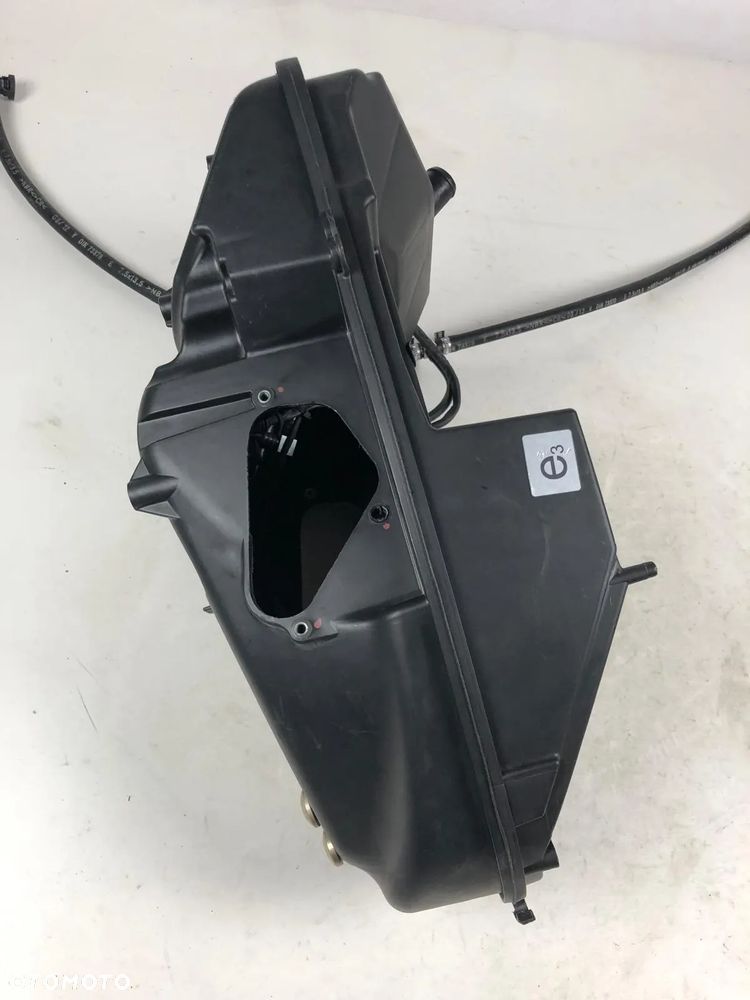 Ducati Diavel 1200 11-14 Wtryskiwacze Obudowa Filtra Airbox - 8