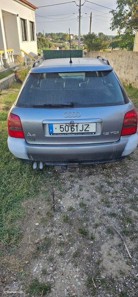 Audi A4 Avant 1.9 TDI Attraction - 5
