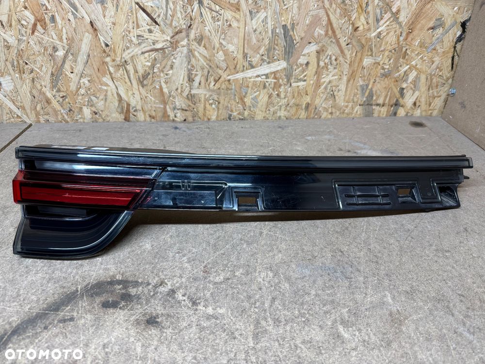 PORSCHE PANAMERA II 971 973  LAMPA LED LEWA TYŁ EUROPA CIEMNA 973945207